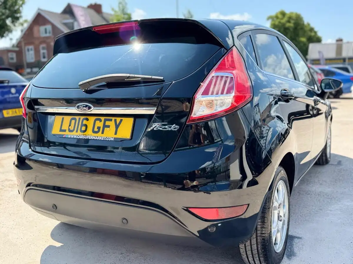2016-ford-fiesta-15tdci-titanium-econetic-5d-big-16