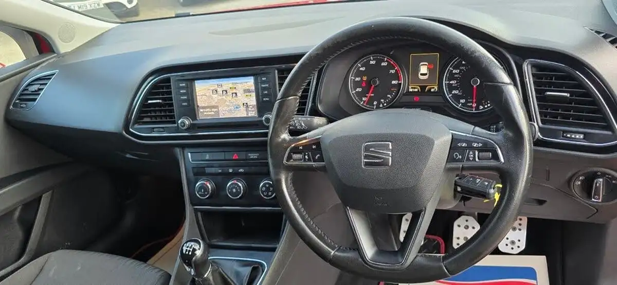 2015-seat-leon-12-se-tech-pack-tsi-110ps-hatchback-5d-big-14