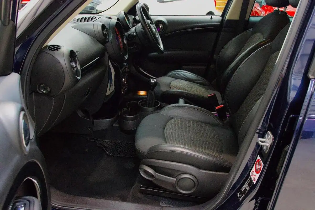 2016-mini-countryman-16td-cooper-d-ss-big-10