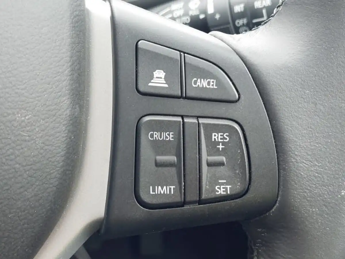 2024-suzuki-s-cross-14-boosterjet-ultra-allgrip-big-13