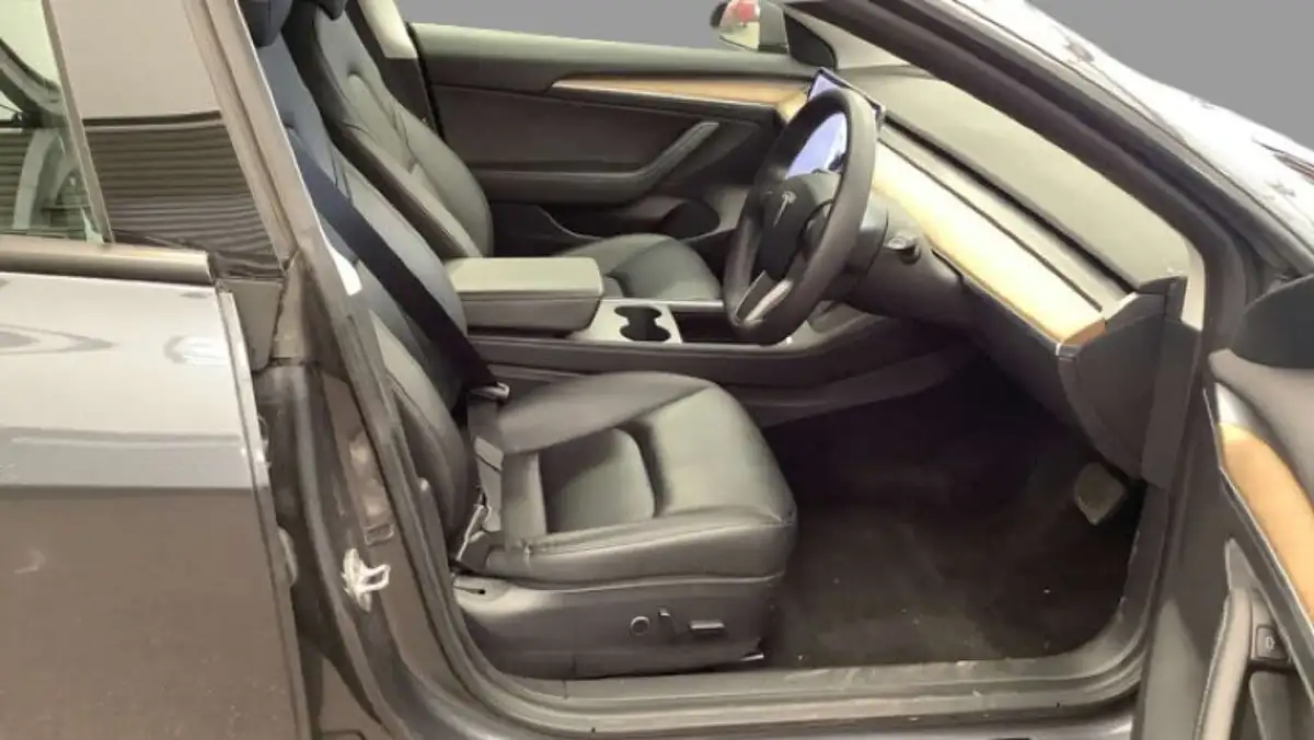 2021-tesla-model-3-e-standard-plus-big-9