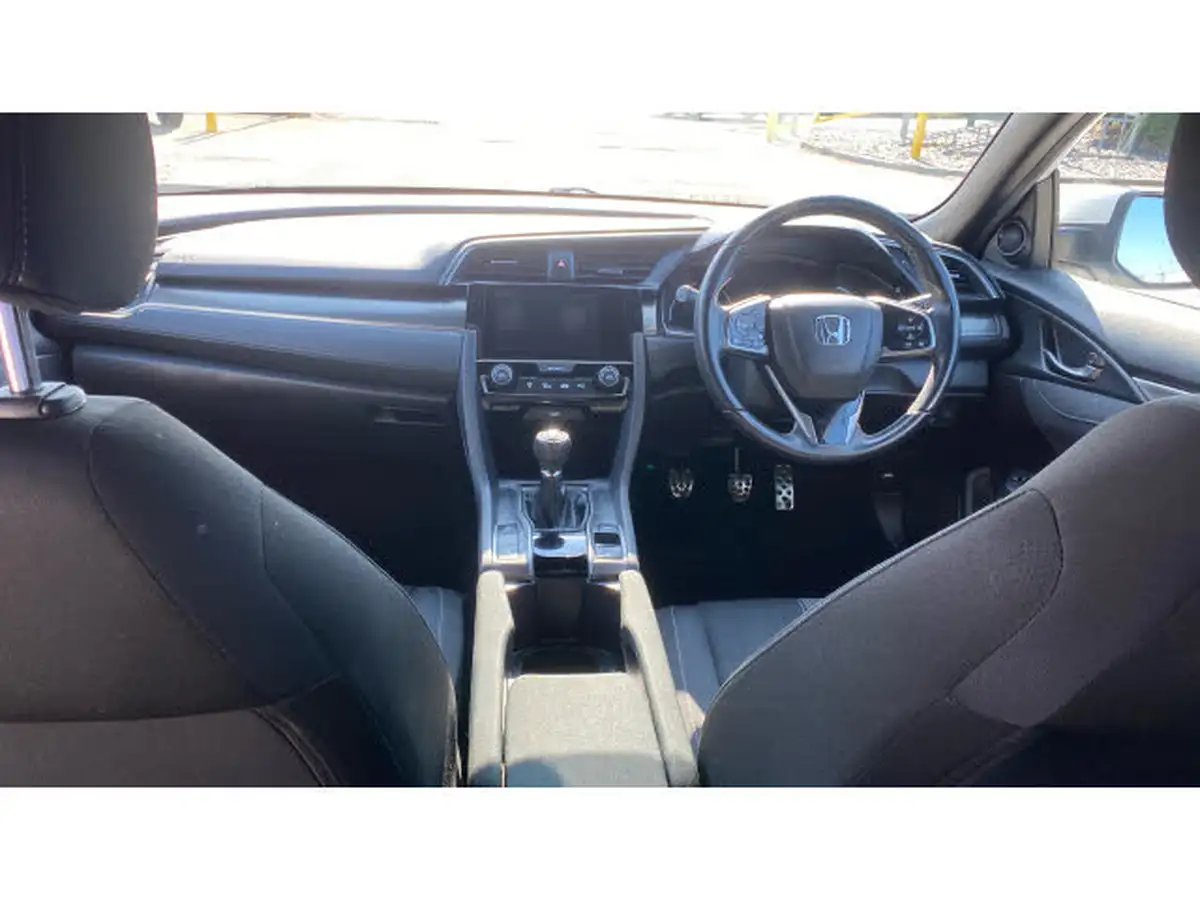 2019-honda-civic-10-vtec-turbo-sr-hatchback-5d-big-3