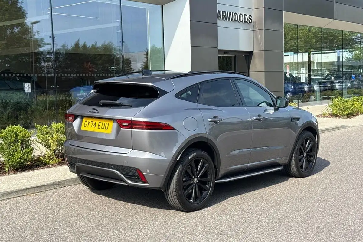 2024-jaguar-e-pace-20-d200-r-dynamic-se-black-big-9