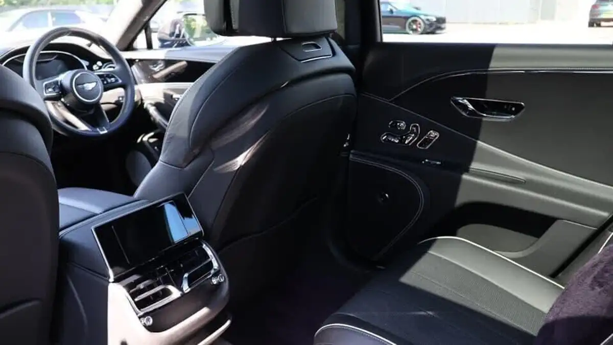 2022-bentley-flying-spur-40-v8-big-22