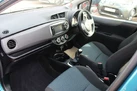 2012-toyota-yaris-133-tr-vvt-i-5d-small-12