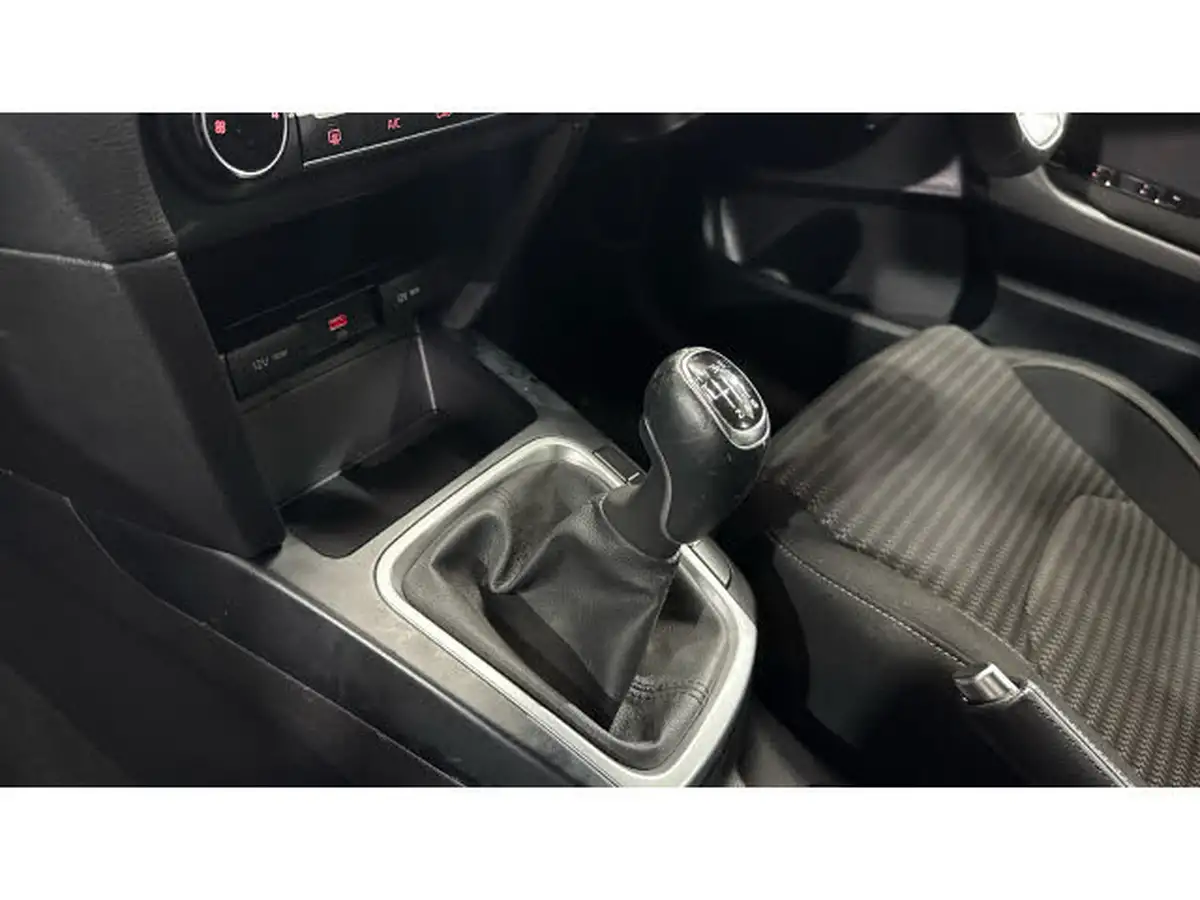 2022-kia-xceed-10-t-gdi-2-big-19