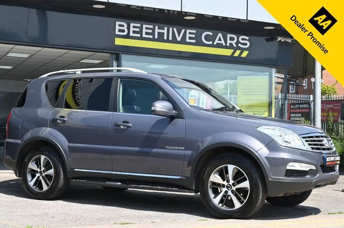2017-kgm-ssangyong-rexton-w-22td-elx-big-0