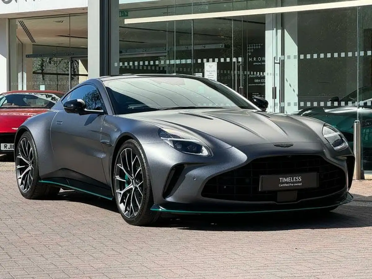 2024-aston-martin-vantage-big-25