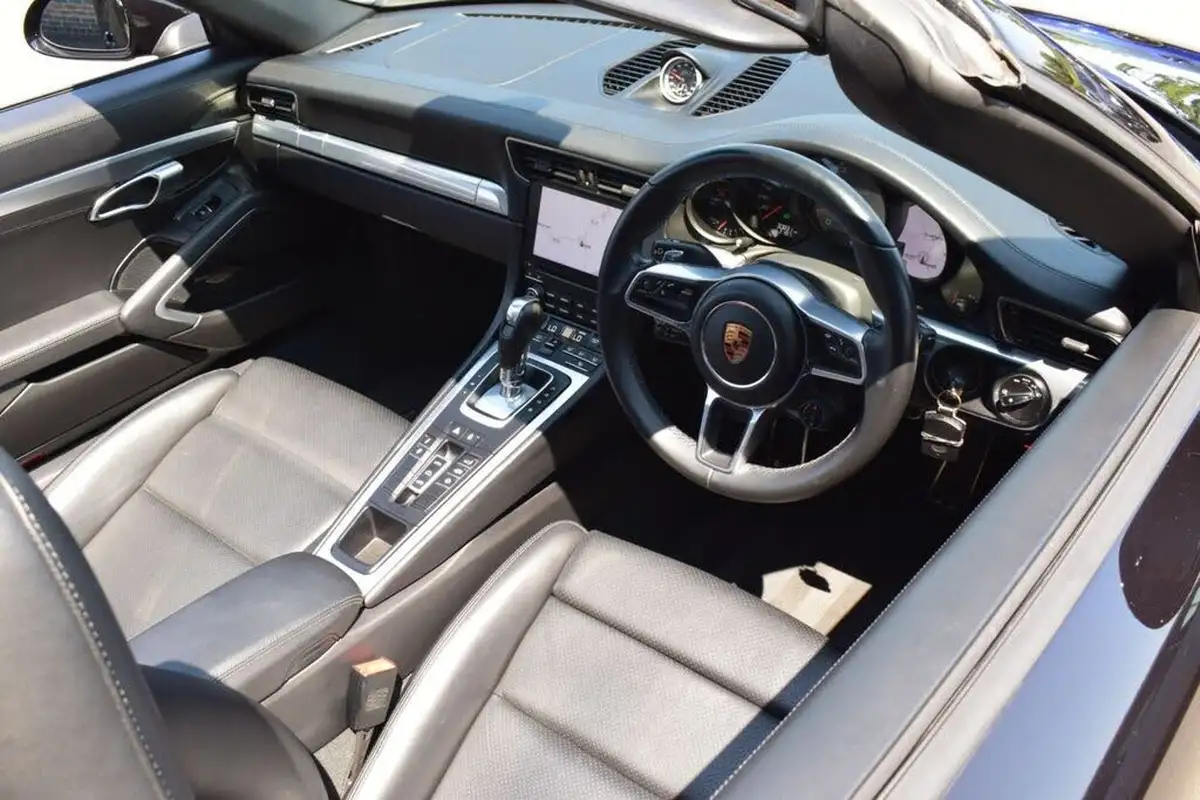 2018-porsche-911-30-carrera-s-420bhp-cabriolet-pdk-big-2