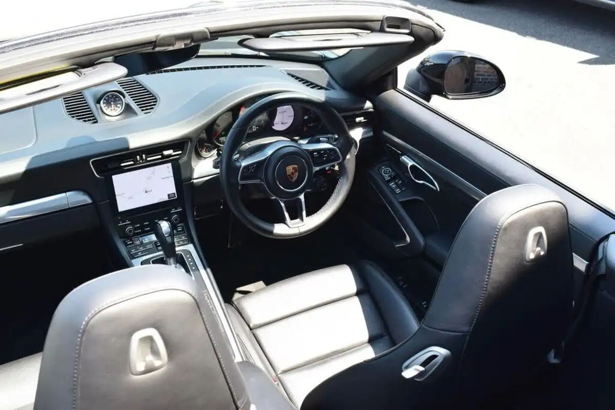 2018-porsche-911-30-carrera-s-420bhp-cabriolet-pdk-big-26
