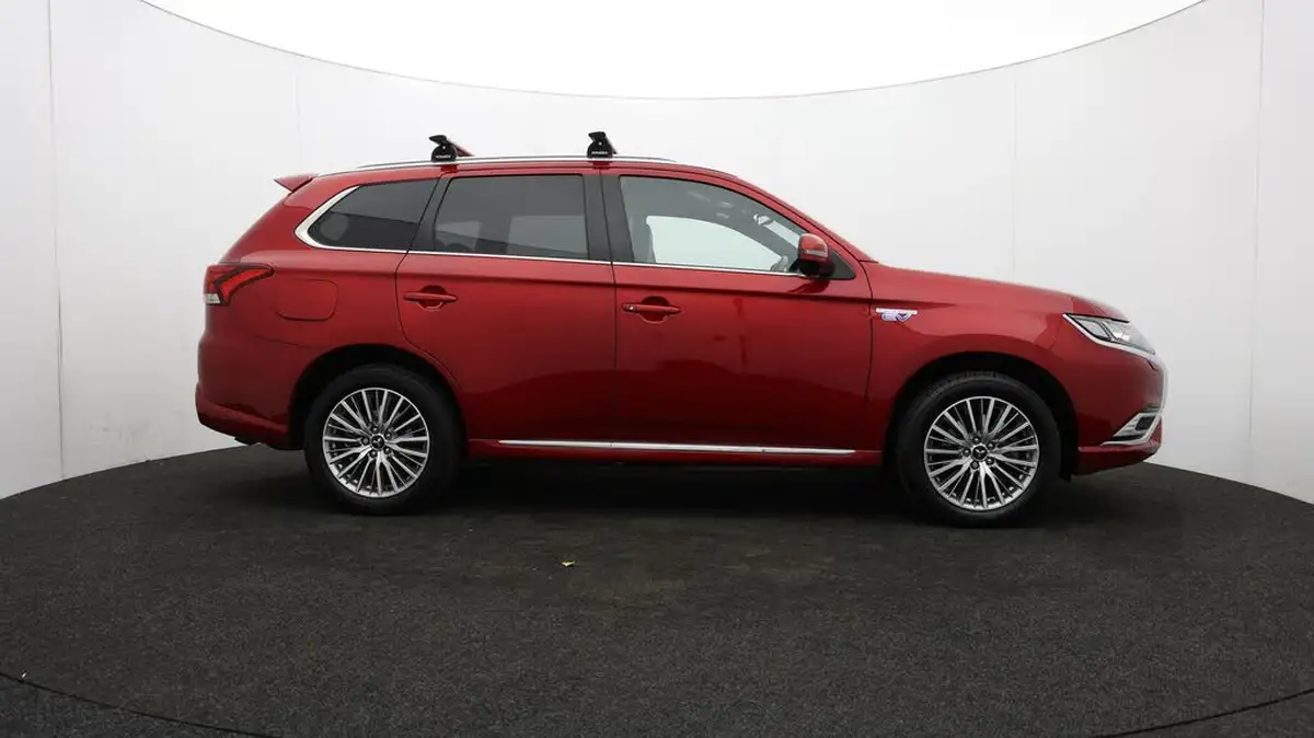 2020-mitsubishi-outlander-24-exceed-phev-big-42