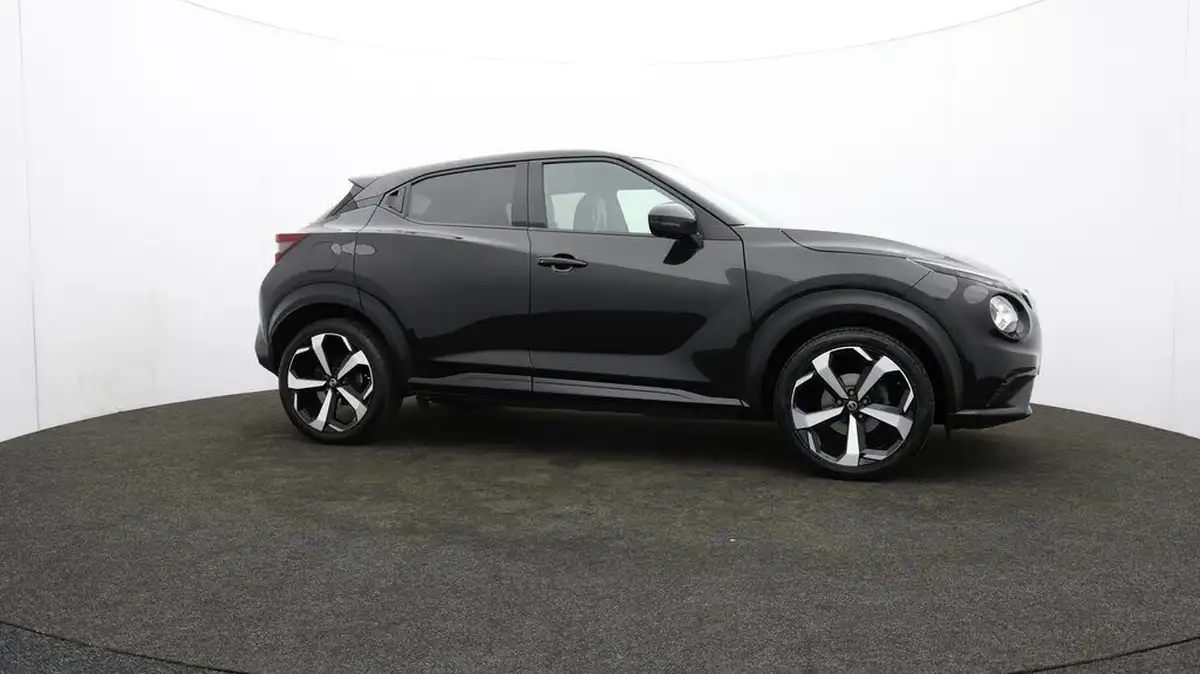2021-nissan-juke-10-dig-t-tekna-big-43
