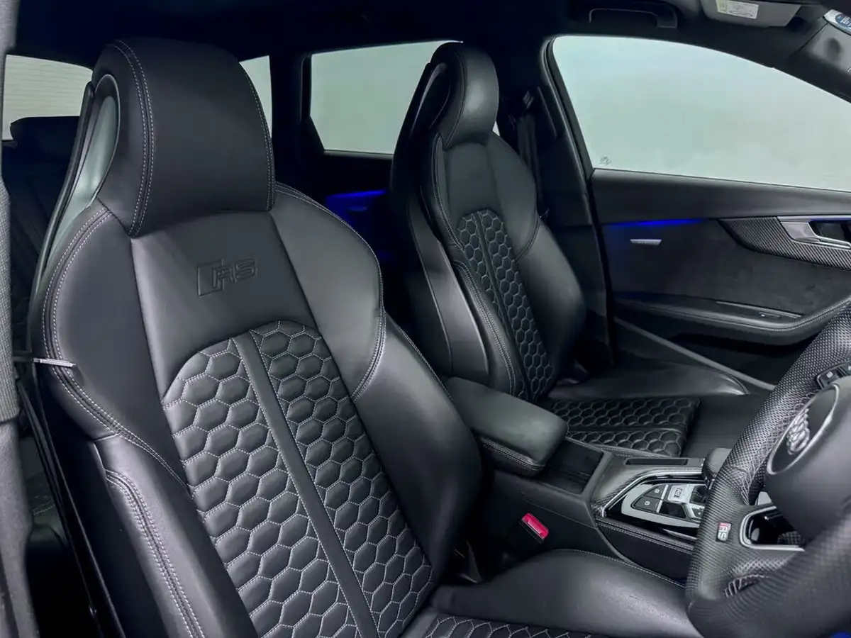 2020-audi-rs4-avant-29-tfsi-quattro-bronze-edition-big-36