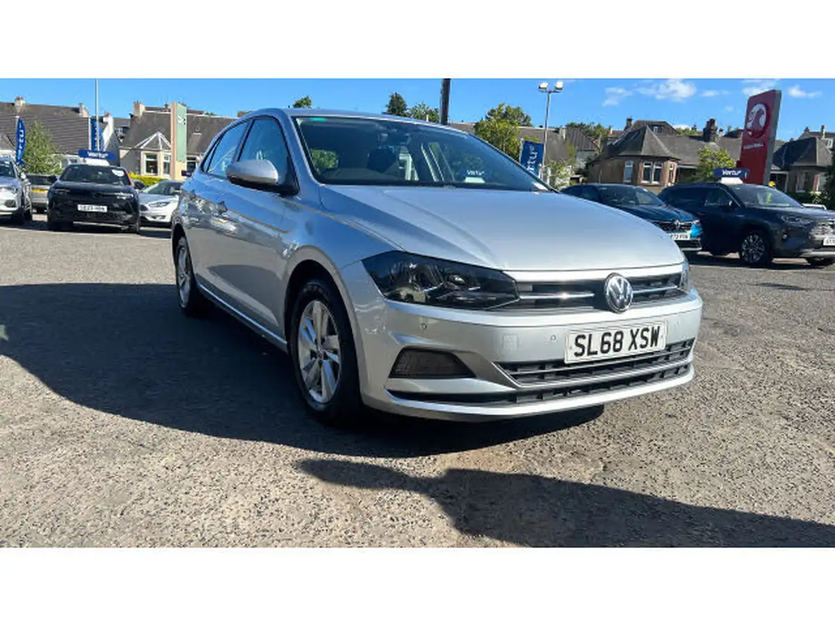 2018-volkswagen-polo-10-se-65ps-evo-big-45