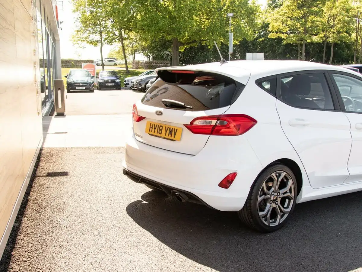 2018-ford-fiesta-10t-st-line-140ps-5d-big-7