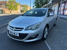 2013-vauxhall-astra-20td-sri-ecoflex-ss-hatchback-small-2