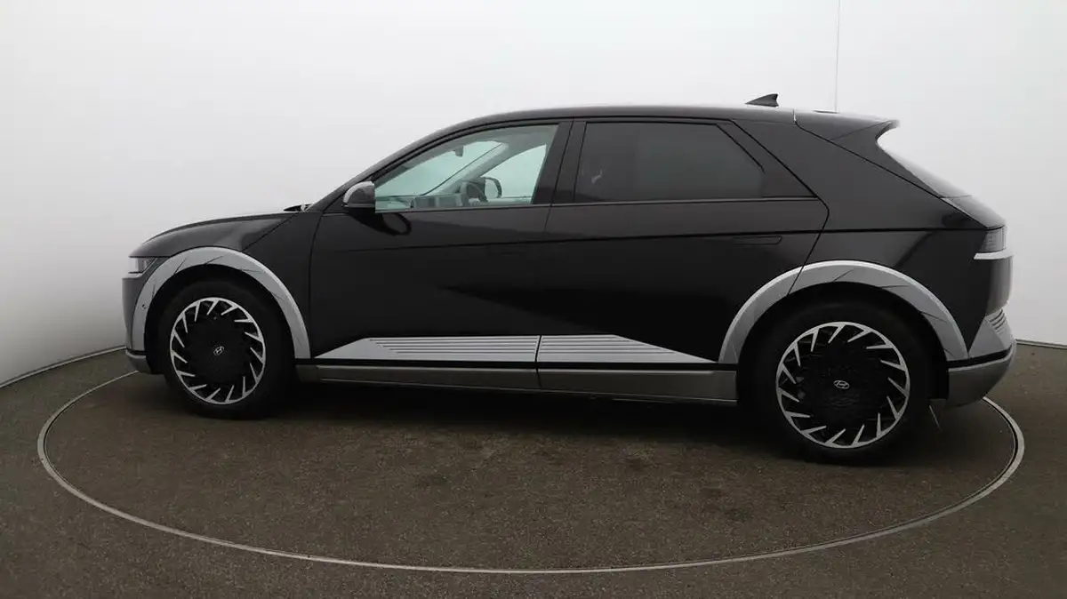 2022-hyundai-ioniq-5-e-ultimate-217ps-73kwh-rwd-big-50