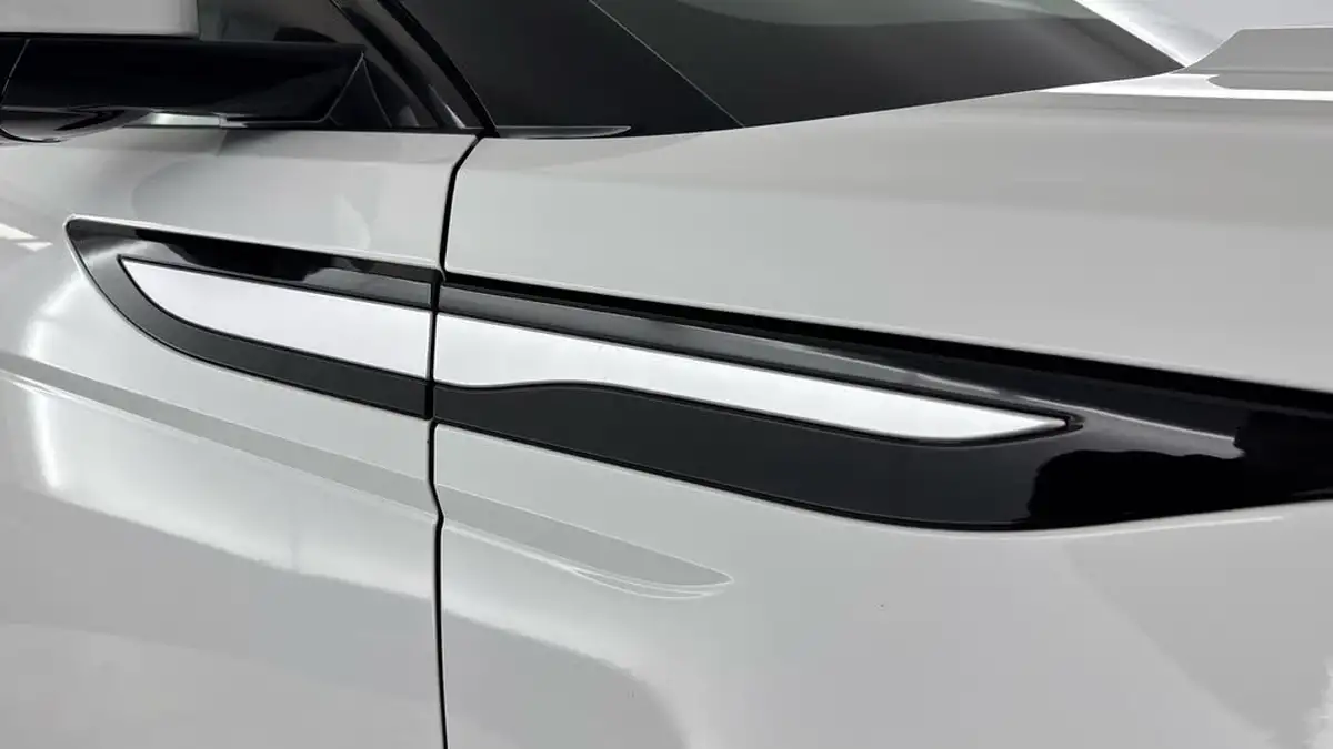 2021-land-rover-range-rover-evoque-20-d165-s-big-27