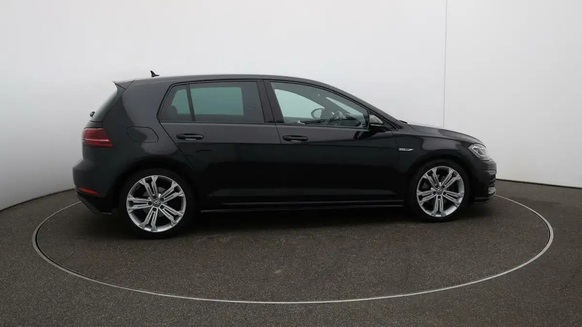2017-volkswagen-golf-20tdi-gtd-ss-hatchback-5d-dsg-big-39