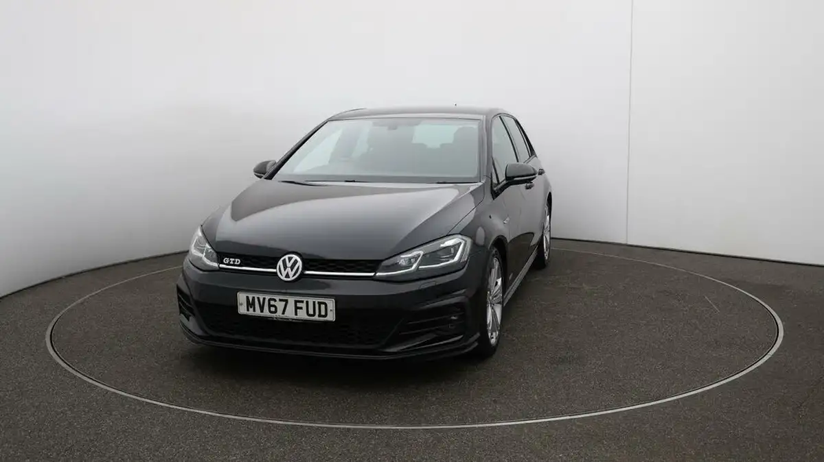 2017-volkswagen-golf-20tdi-gtd-ss-hatchback-5d-dsg-big-15