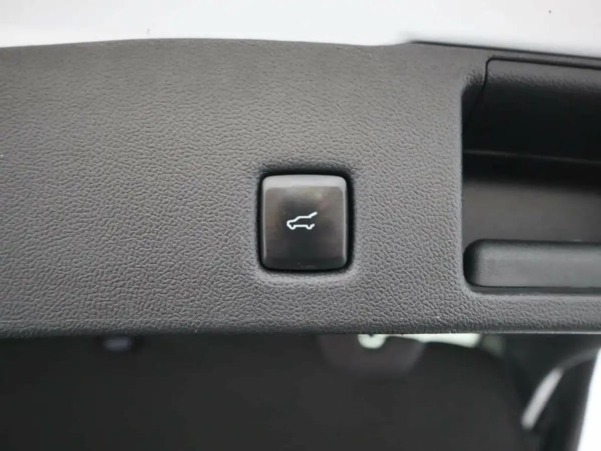 2022-ford-kuga-15-titanium-edition-big-10