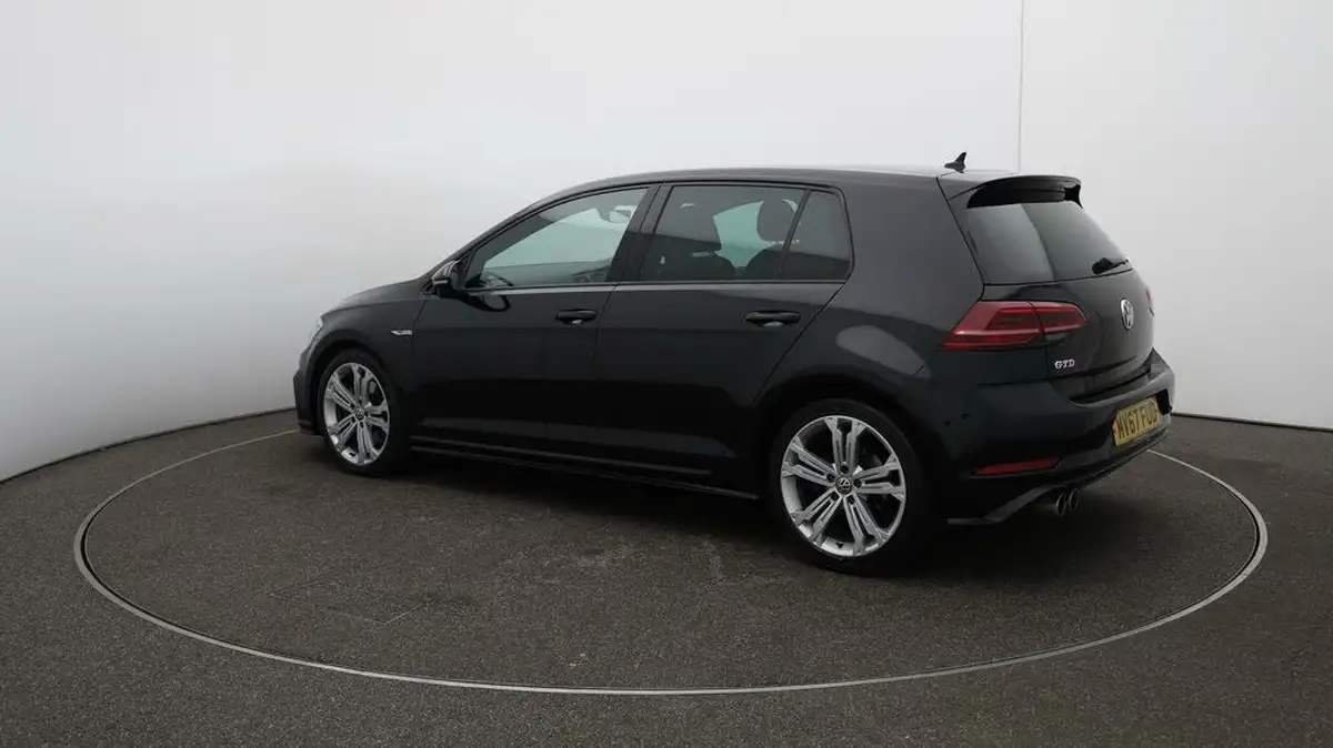 2017-volkswagen-golf-20tdi-gtd-ss-hatchback-5d-dsg-big-63