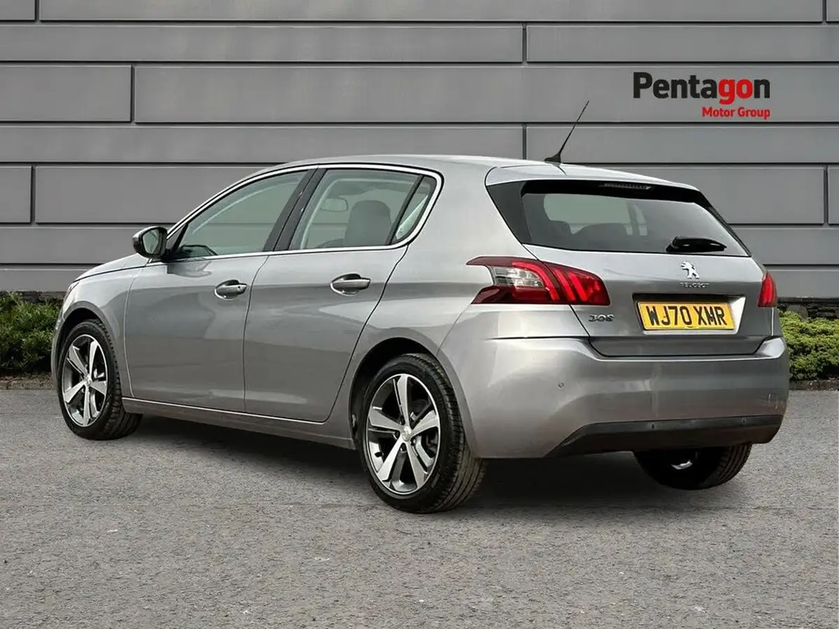 2020-peugeot-308-12-puretech-allure-130bhp-big-1