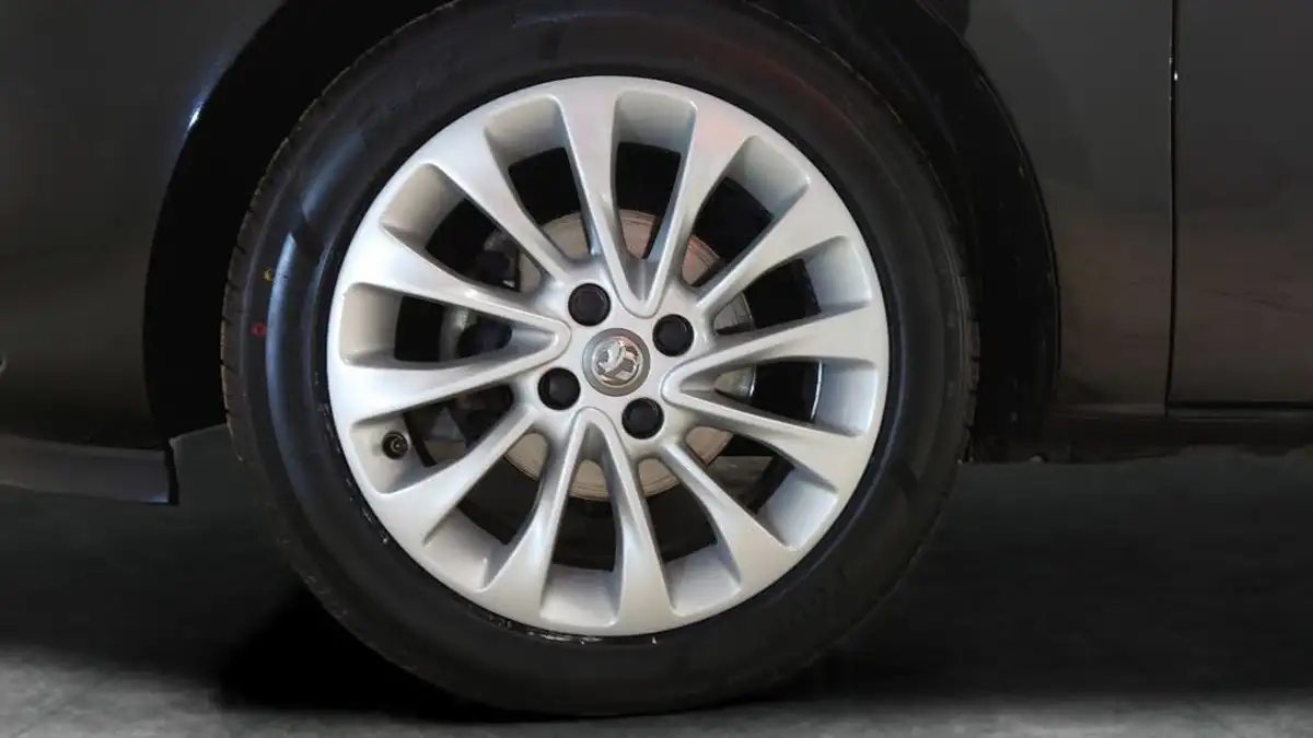 2019-vauxhall-corsa-14i-se-nav-90ps-ecotec-5d-big-29