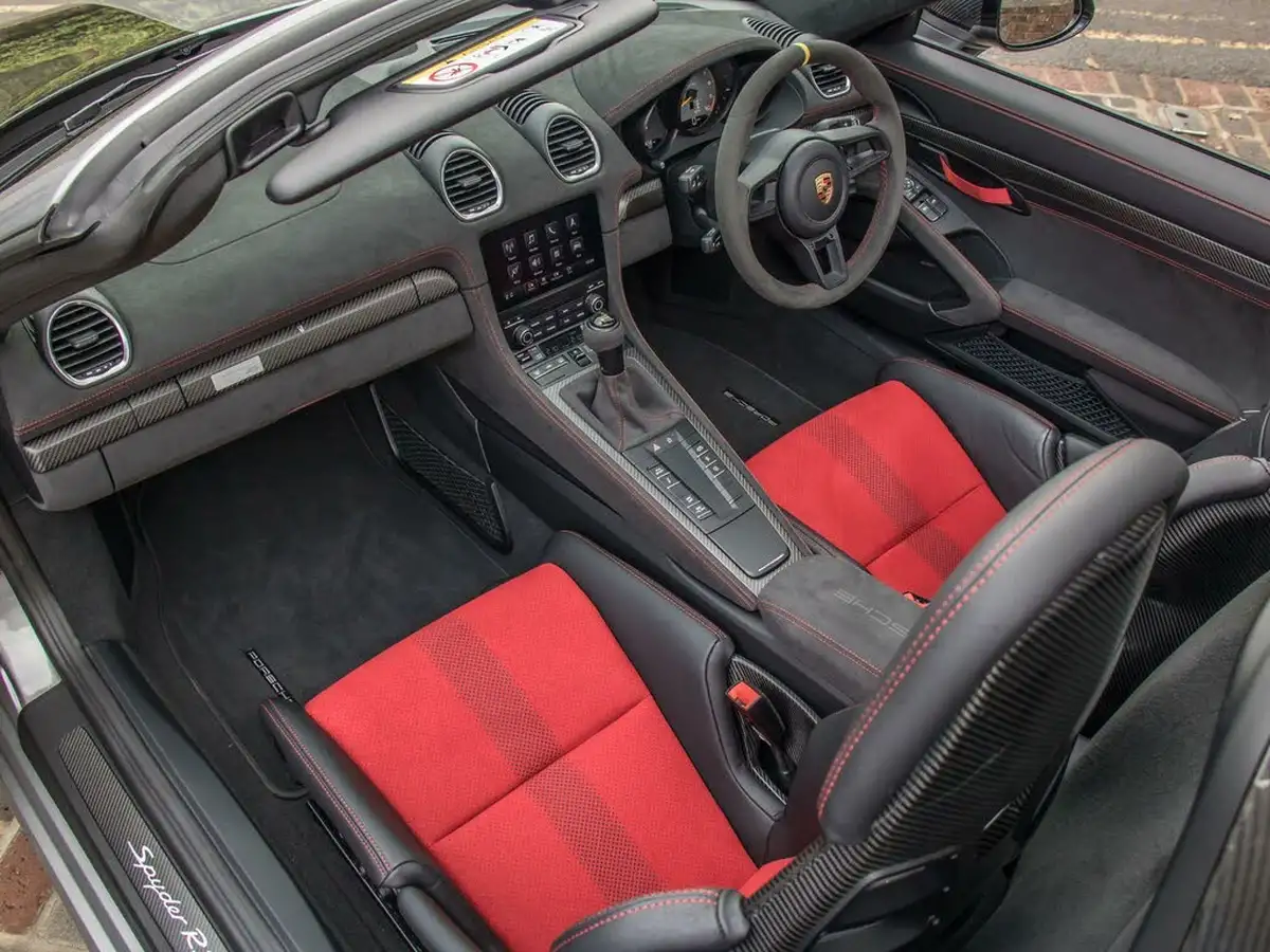 2024-porsche-boxster-718-40-spyder-rs-big-20