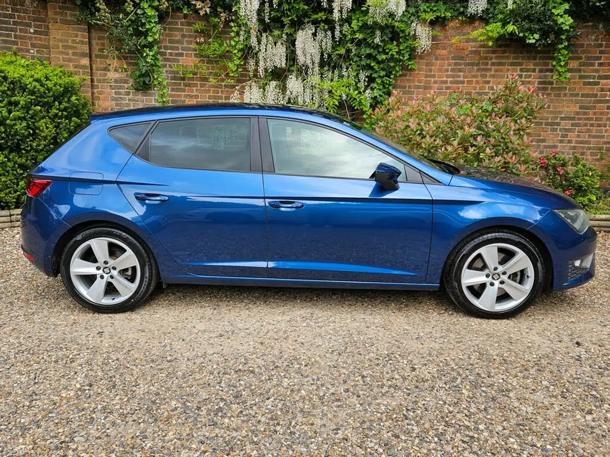 2014-seat-leon-18-fr-tech-pack-ss-hatchback-5d-big-8