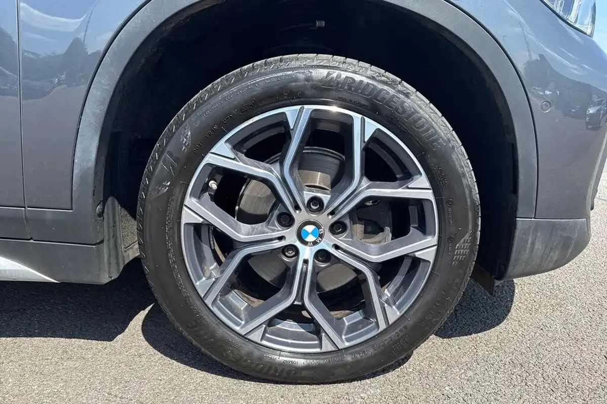 2022-bmw-x1-20td-sdrive18d-xline-sport-auto-big-9