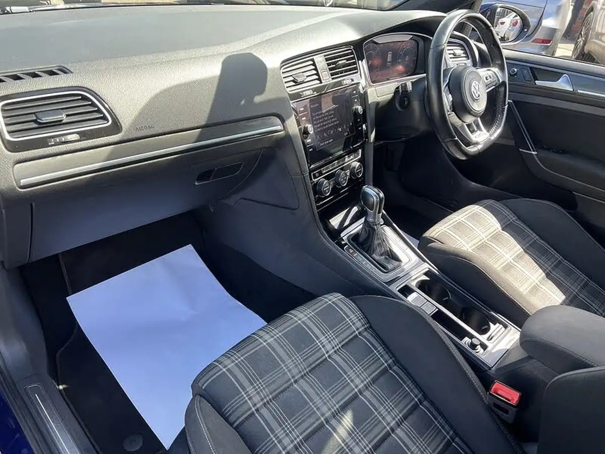 2018-volkswagen-golf-20tdi-gtd-hatchback-5d-dsg-big-12