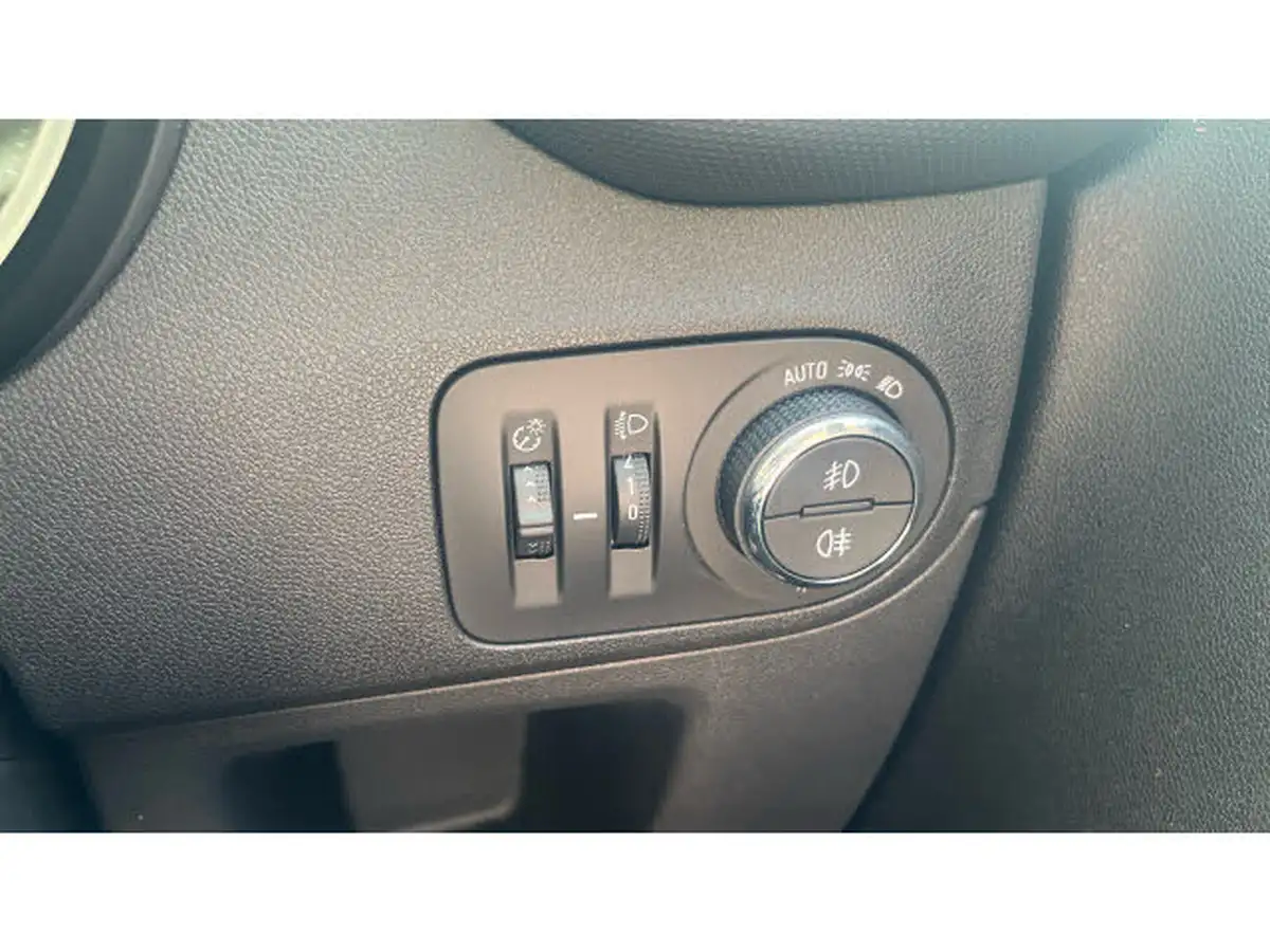 2021-vauxhall-crossland-x-12i-elite-big-23