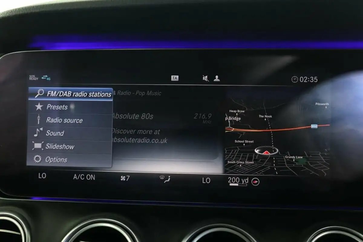 2019-mercedes-benz-e-class-20d-e220d-amg-line-edition-saloon-4d-big-36