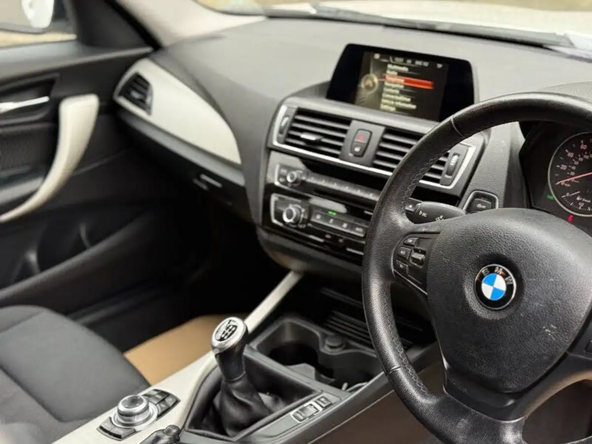 2017-bmw-1-series-15td-116d-eff-dyn-plus-5d-big-6