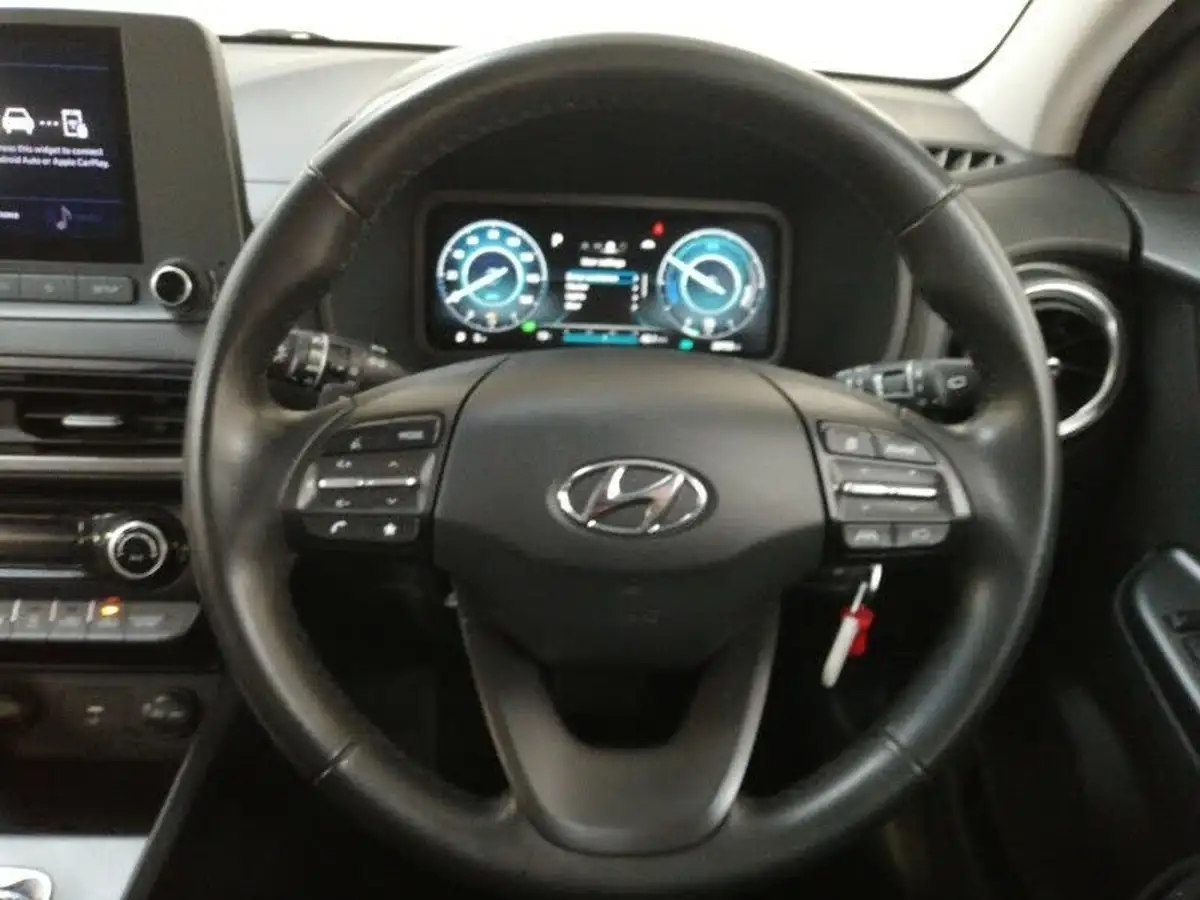2021-hyundai-kona-16-gdi-se-connect-big-10