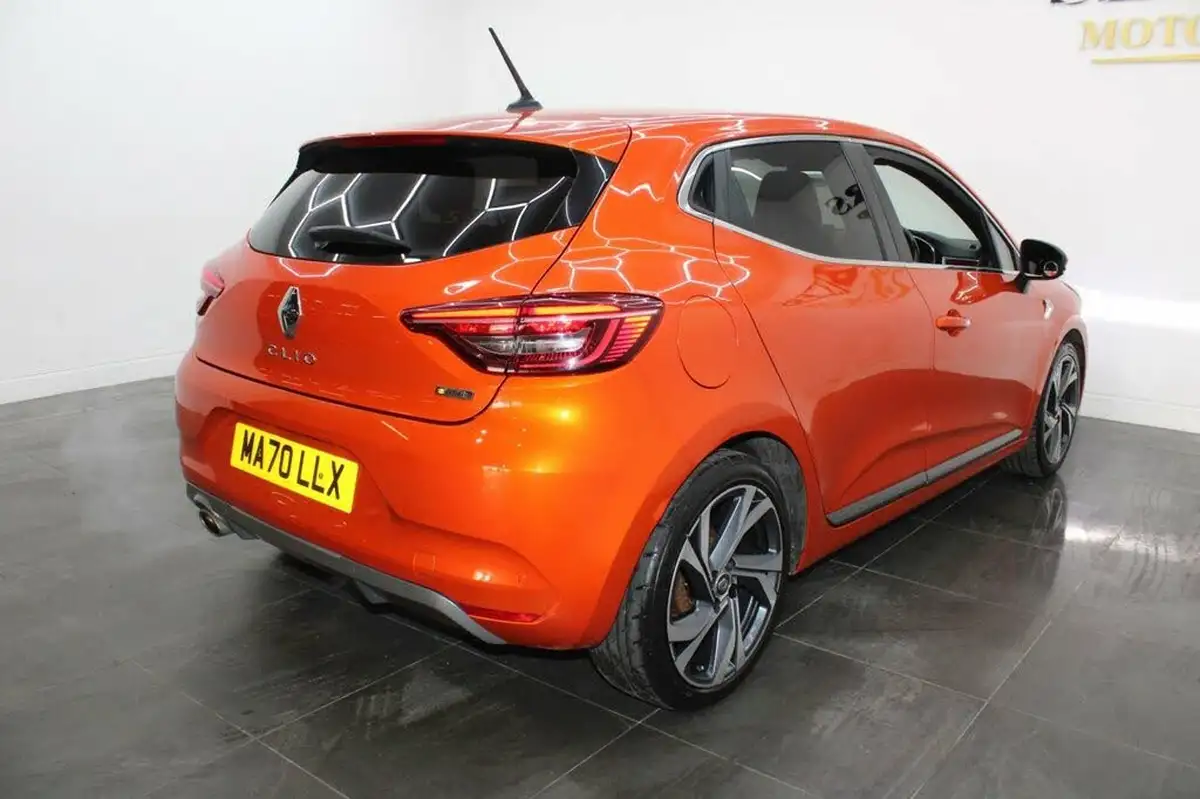 2020-renault-clio-10-tce-rs-line-100bhp-big-6