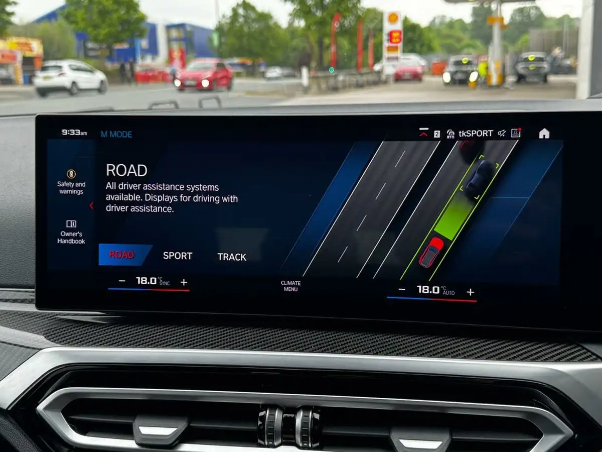 2023-bmw-3-series-30-m3-competition-xdrive-touring-5d-big-51