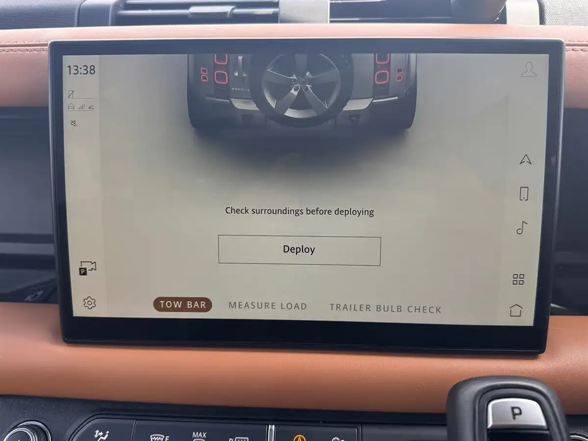 2023-land-rover-110-defender-30-d300-x-dynamic-hse-big-22