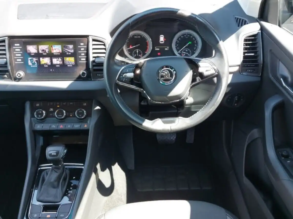 2020-skoda-karoq-15-tsi-se-drive-dsg-big-6