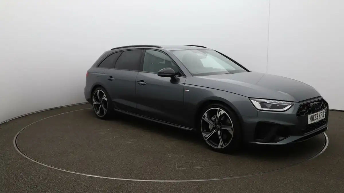 2023-audi-a4-avant-20-40-tdi-black-edition-big-1