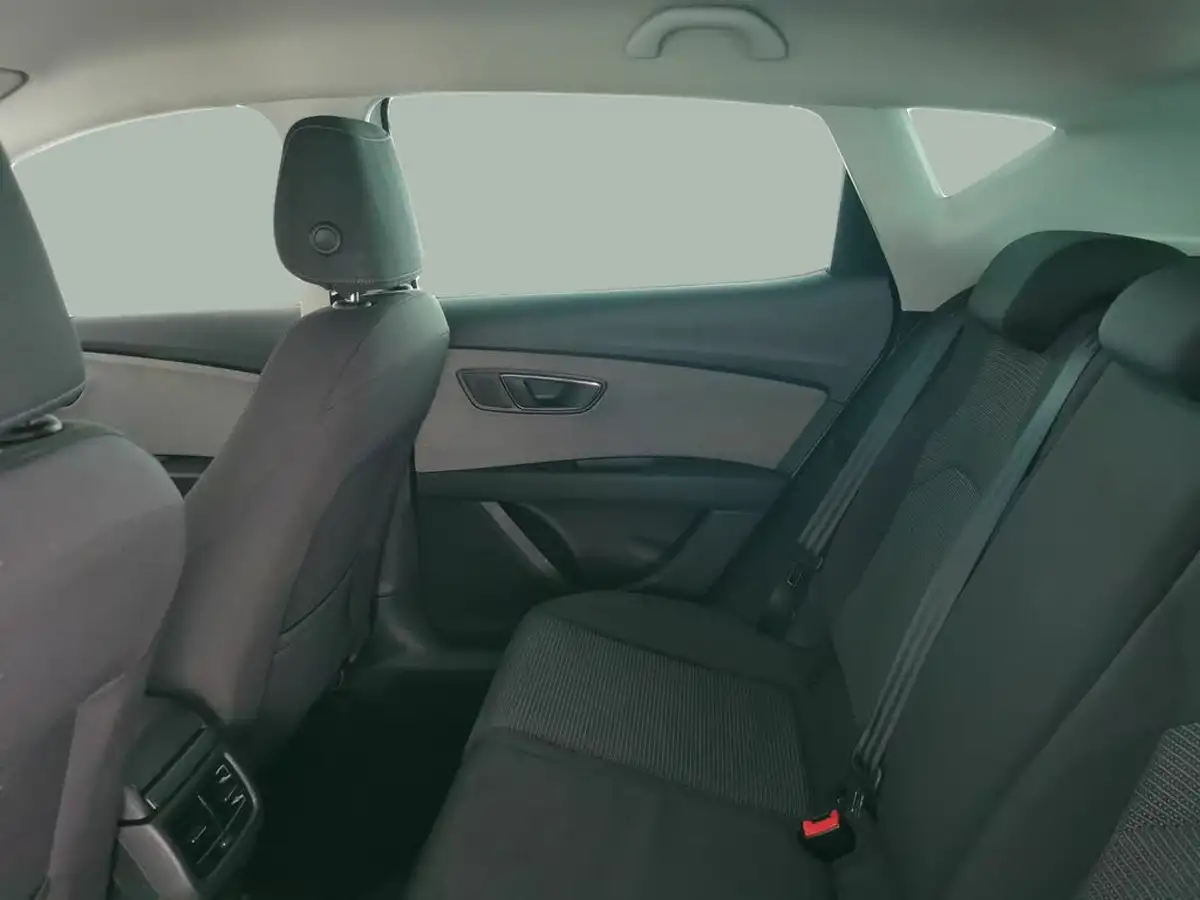 2020-seat-leon-10-tsi-se-dynamic-115ps-hatchback-big-29