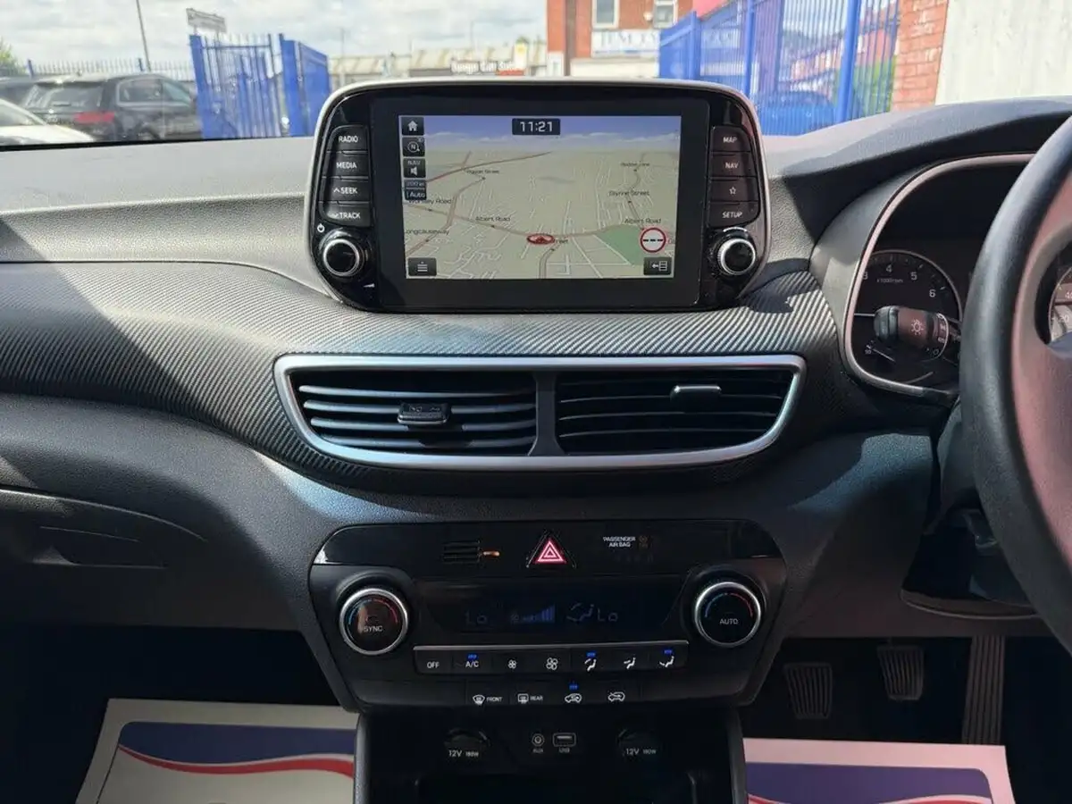 2018-hyundai-tucson-16-gdi-se-nav-big-54