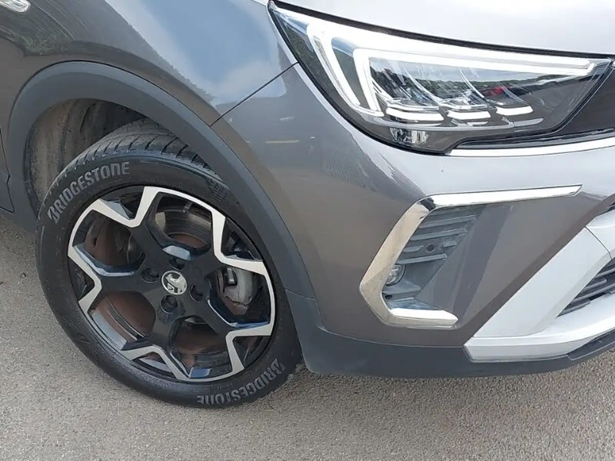 2022-vauxhall-crossland-12-elite-edition-130ps-auto-big-8