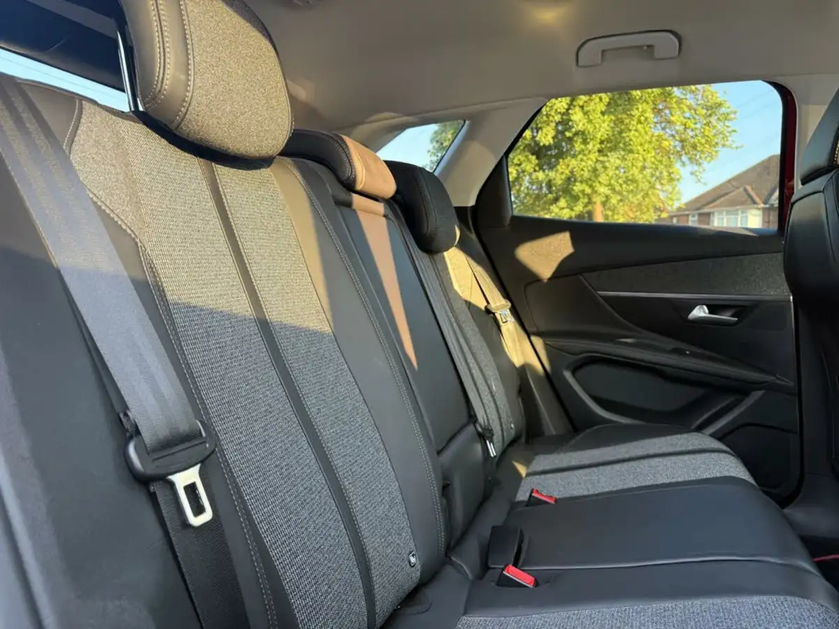 2018-peugeot-3008-suv-16-thp-allure-big-30