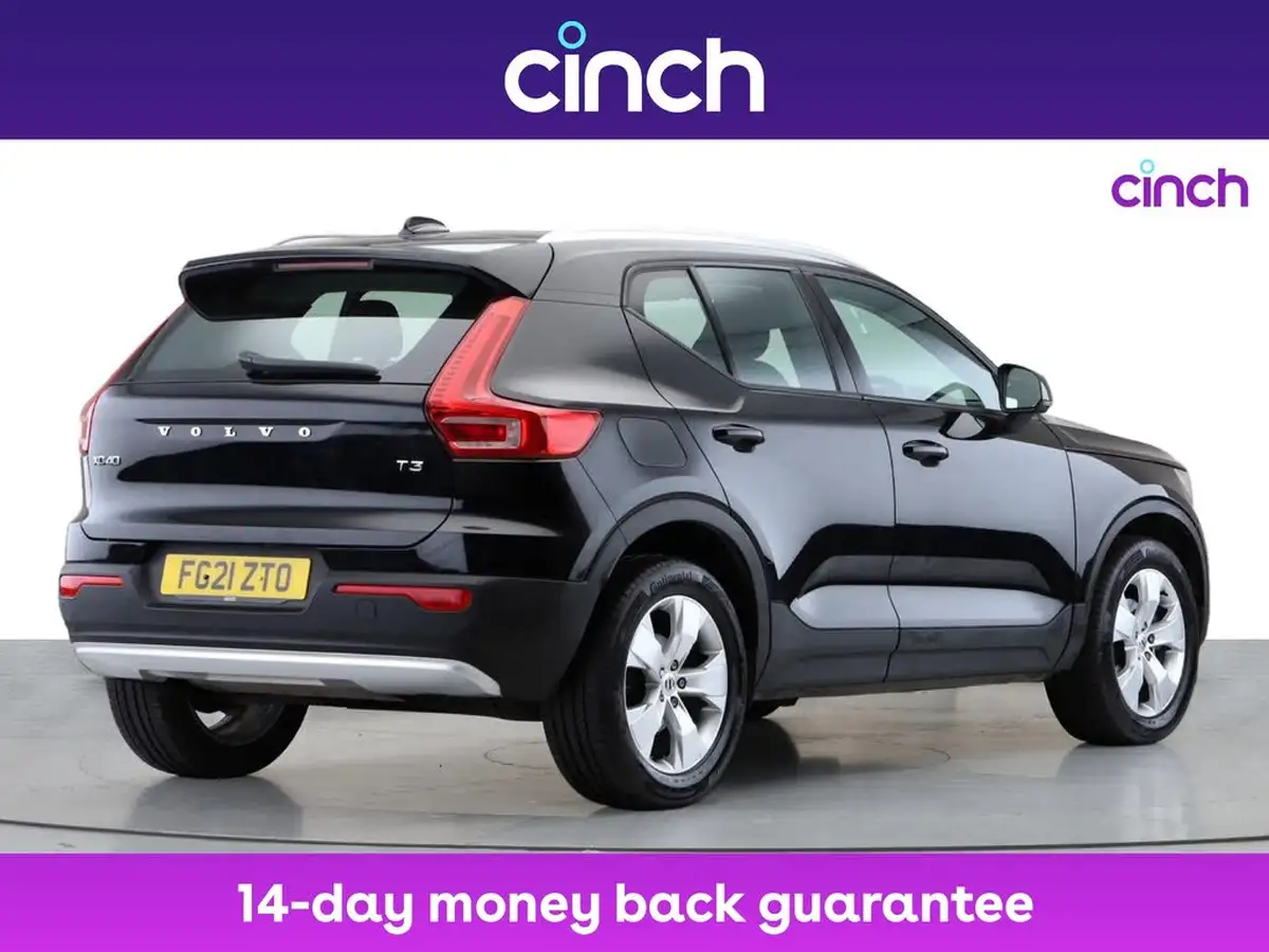2021-volvo-xc40-15-t3-momentum-161bhp-auto-big-8
