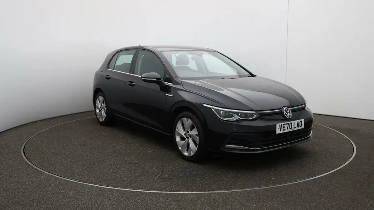 2021-volkswagen-golf-15-tsi-style-150ps-hatchback-big-43