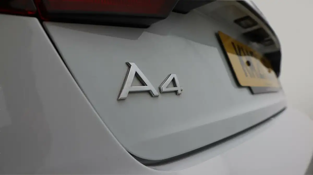 2021-audi-a4-20-35-tdi-sport-edition-big-21