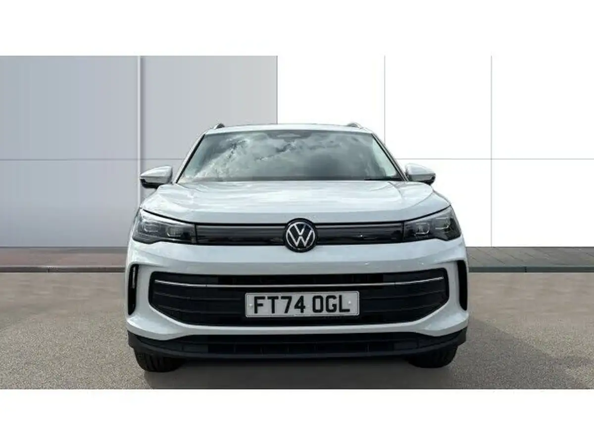 2025-volkswagen-tiguan-15-etsi-match-150ps-big-2