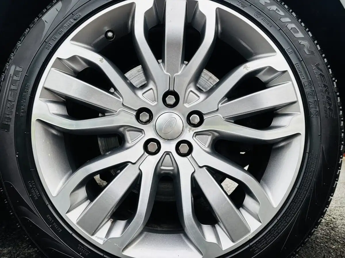 2014-land-rover-range-rover-sport-30-sd-v6-hse-dynamic-big-7